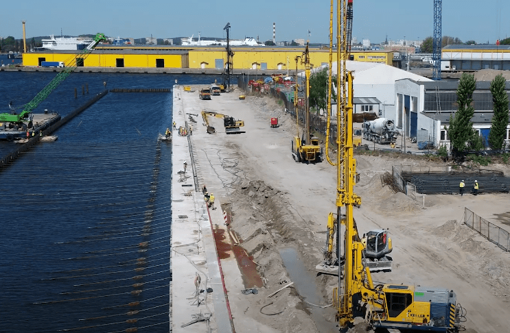 Budowa portu instalacyjnego w Świnoujściu, fot. Orlen Neptun