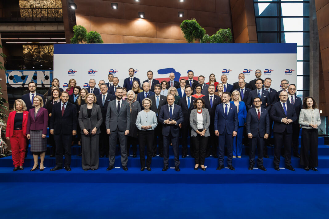 Spotkanie Premiera Donald Tusk oraz członków Rady Ministrów z Kolegium Komisarzy UE w Gdańsku, fot. KPRM