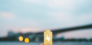 Powstaje polski hub przemysłowy dla morskiej energetyki wiatrowej. Poznaj flagowe inwestycje Magazyn energii, fot. Adobestock