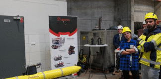 SR Robotics zaprezentował roboty podwodne na Uniwersytecie Morskim w Gdyni Pokaz firmy SR Robotics, fot. UMG