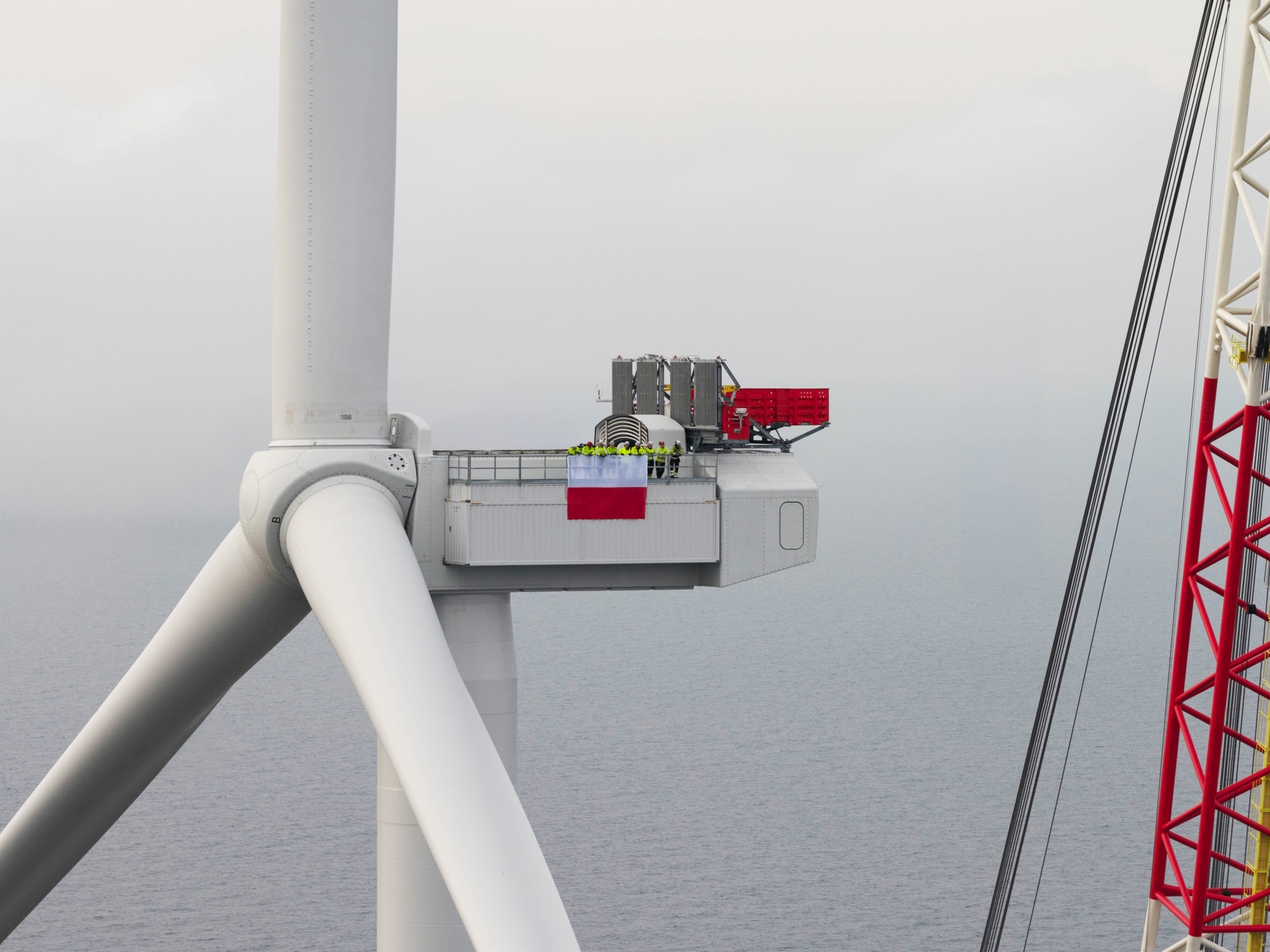 Pierwsze turbiny z polskimi gondolami na morskiej farmie wiatrowej Baltic Power